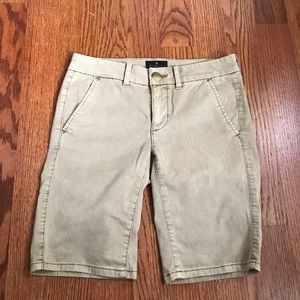🦅AMERICAN EAGLE BERMUDA SHORTS🦅
